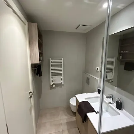 Apartment Waterfront Lux *